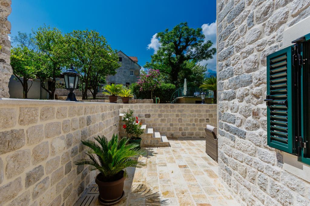 Apartments Marijaz โกตอร์ ภายนอก รูปภาพ